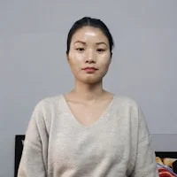 Chị Hương